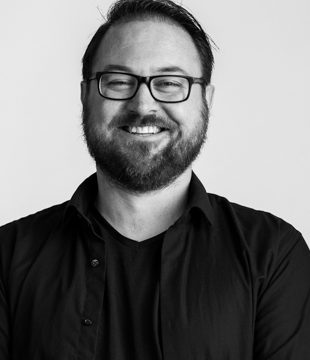 Mike Kjær